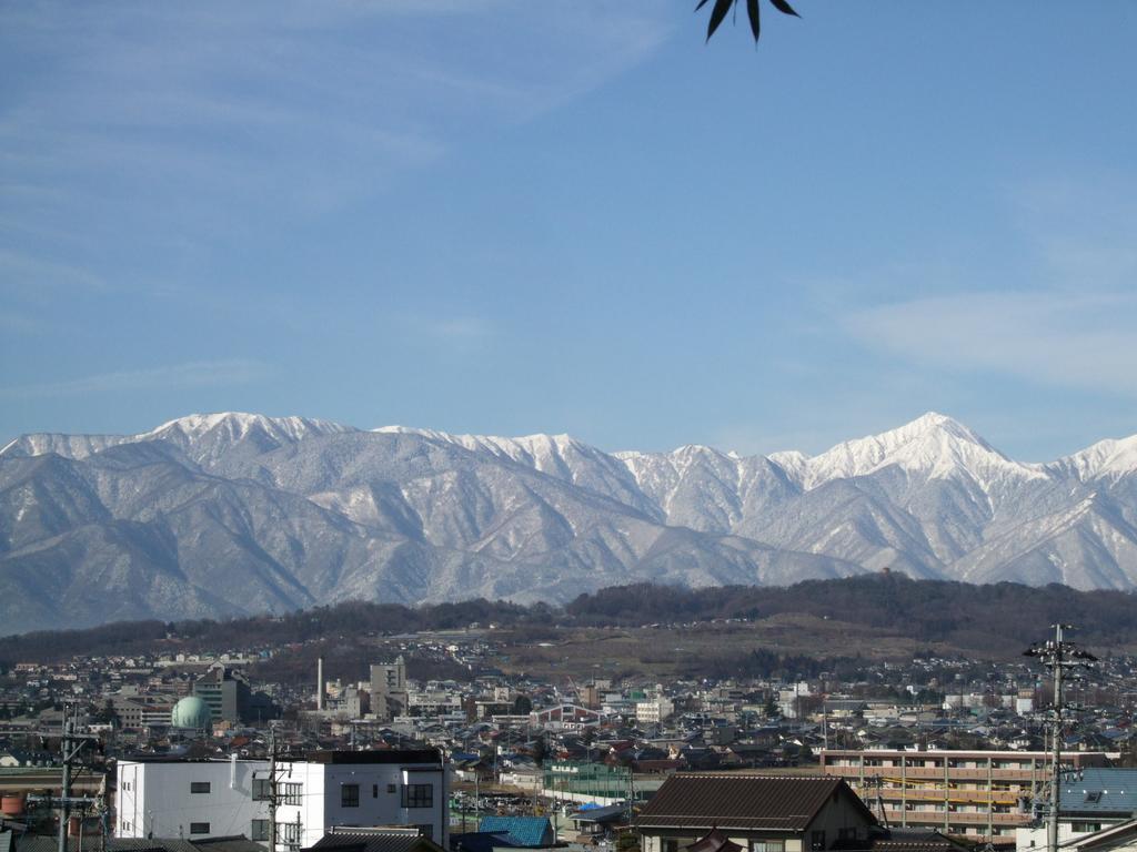 Marunaka Ryokan Matsumoto Buitenkant foto