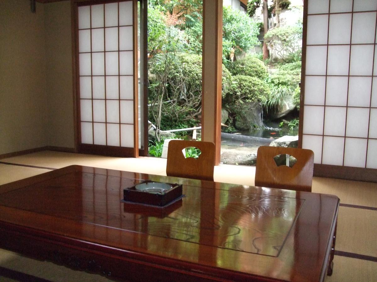 Marunaka Ryokan Matsumoto Buitenkant foto
